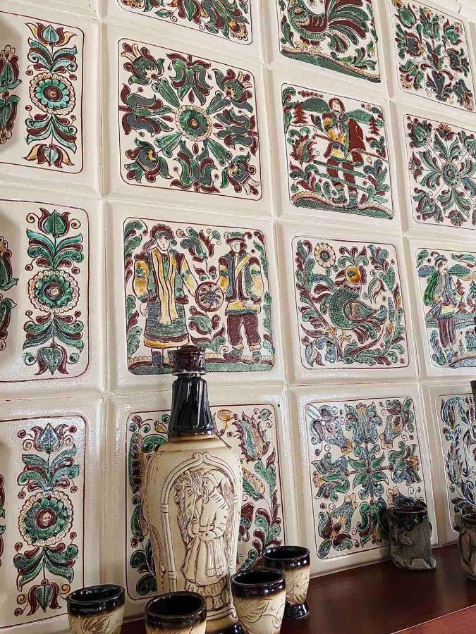 Gerdan Hotel Jaremče Esterno foto